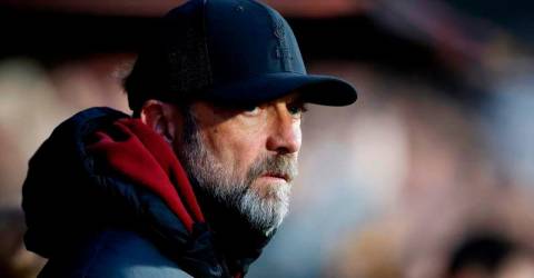 Arne Slot Celebrates Premier League Title, Thanks Klopp
