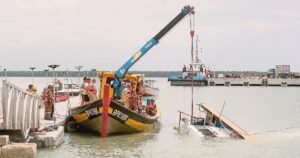 Authorities still looking for missing couple in boat capsize off Port Klang