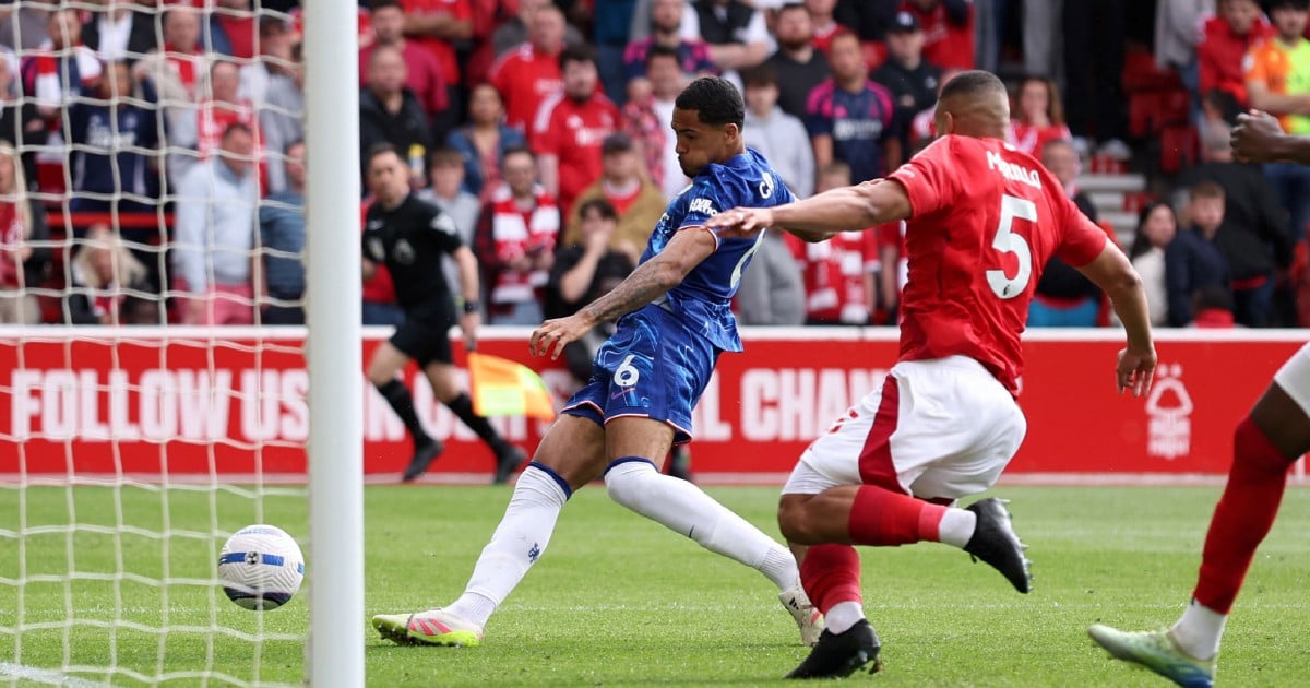Chelsea return to Champions League after win at Nottingham Forest