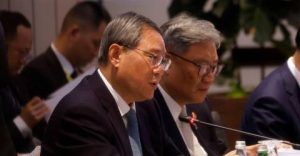 China ready to work with Malaysia to defend free trade system