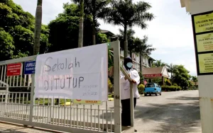 Closing schools for the Asean summit unnecessary, misguided