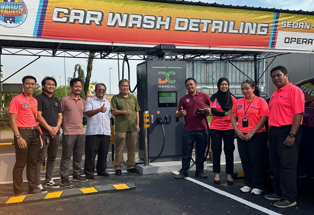 DC Handal turns on 60kW DC charger at BHPetrol Persiaran Tengku Ampuan 1, now priced at 90 sen per kWh