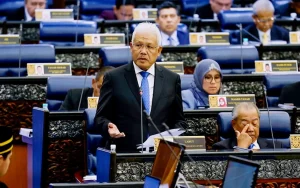 Delay targeted RON95 subsidies in view of US tariffs, says Hamzah