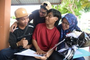 Diuji pelbagai dugaan, anak penjaga setor baja raih 9A