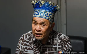 Dream on, Zahid says over Umno-PN govt in Perak