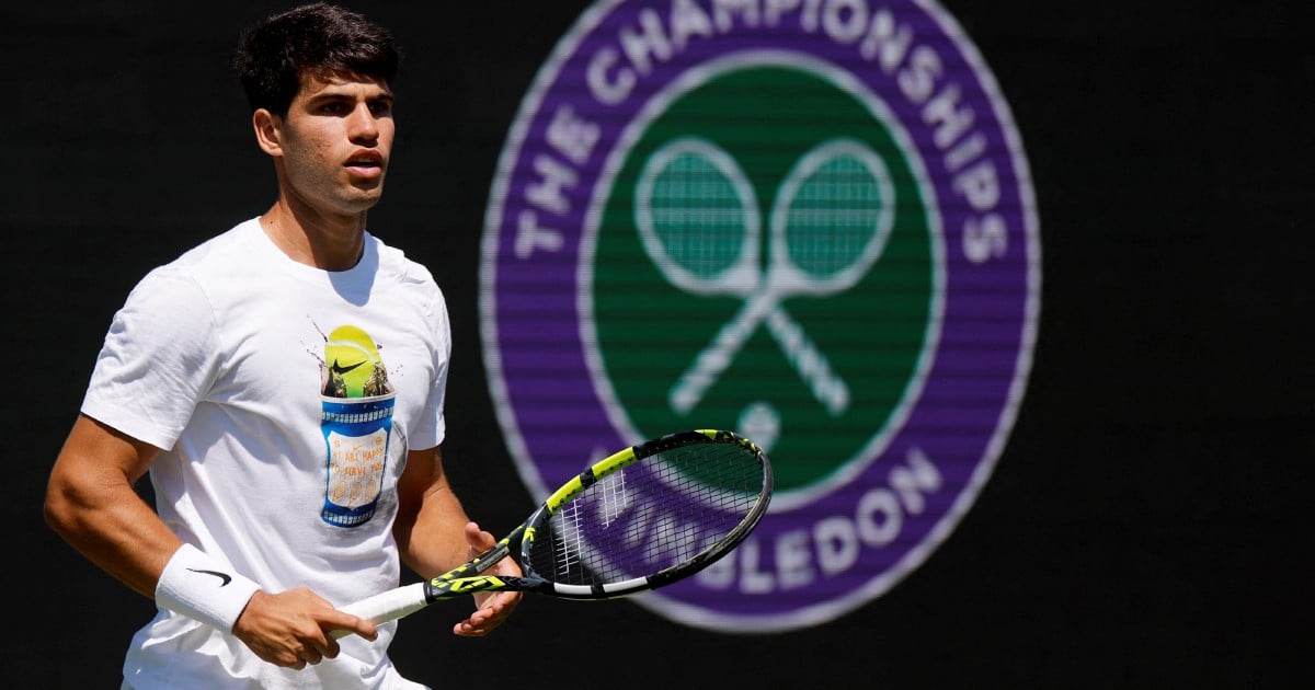 Fearless Alcaraz has third Wimbledon title in his sights