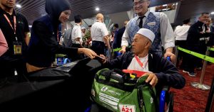 First group of Malaysian pilgrims departs for Holy Land