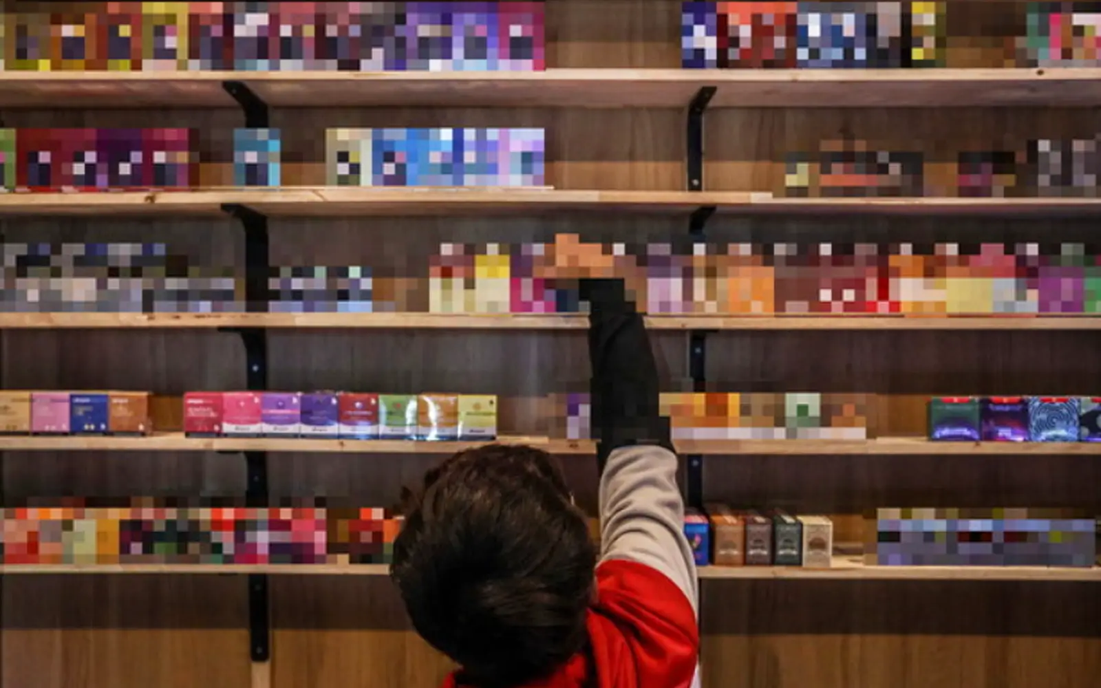Follow UK in banning disposable vapes, say consumer group, health expert