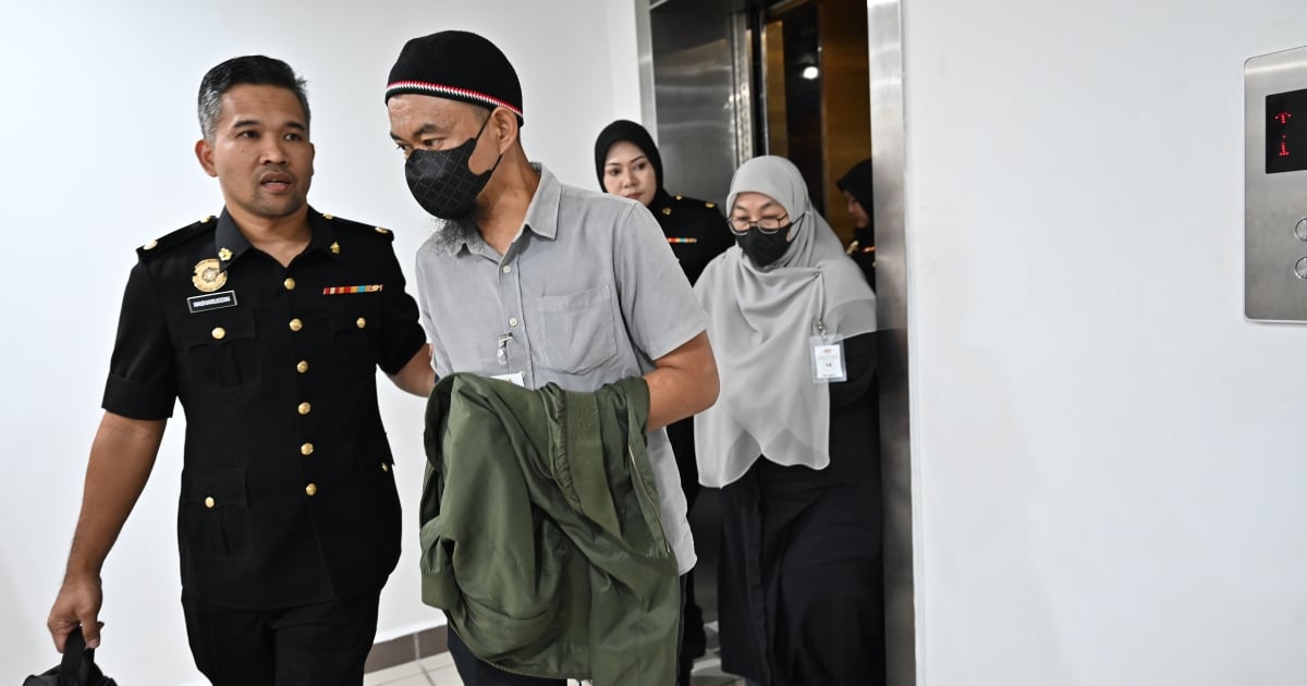 Former Dungun Municipal Council officer, wife charged over RM4.9mil corruption