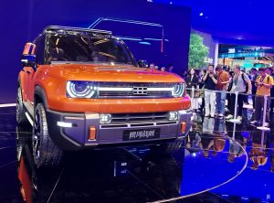 Geely's "bulletproof" Galaxy Cruiser can jump, crab-walk, and float on water