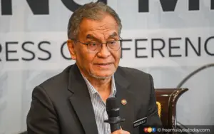 Govt mulls allowing EPF Account 2 for health insurance payments