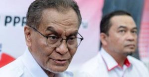 Health Minister concerned over decline in STEM interest