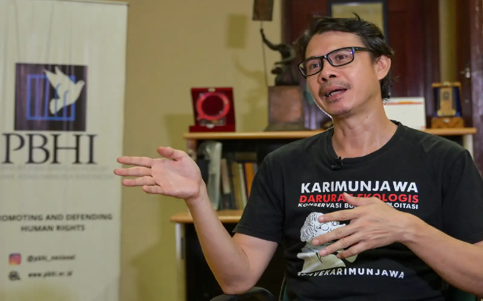 Indonesian court bans govt from filing defamation complaints