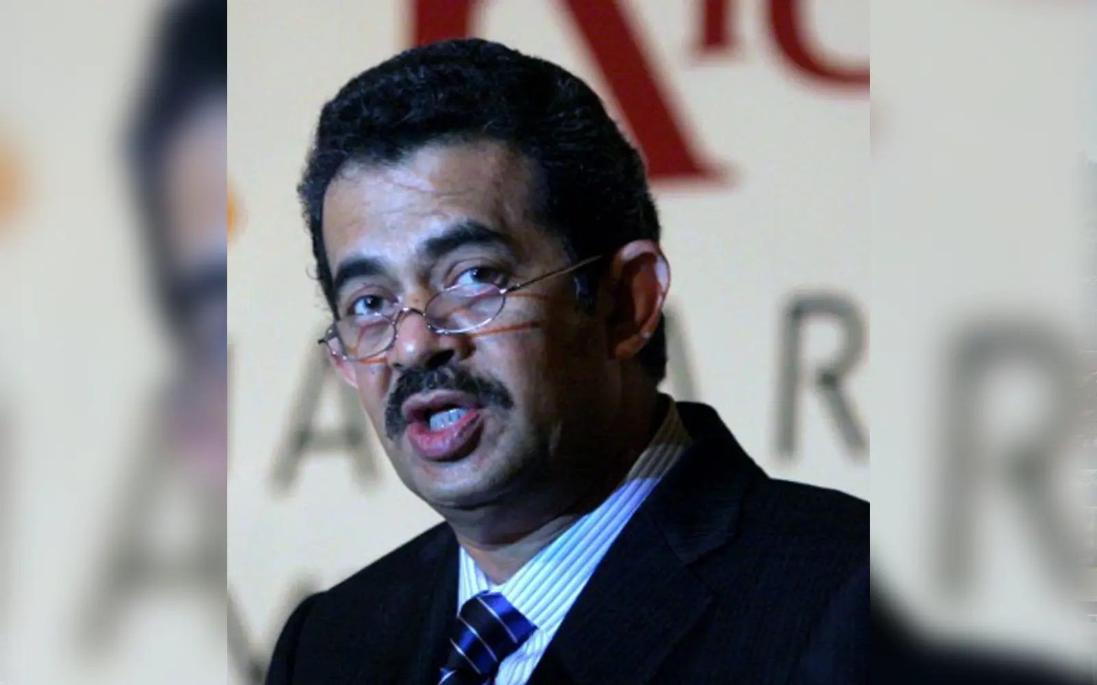 Cover Image for Bursa ends lower on profit-taking in key sectors