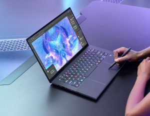 Intel Core Ultra 9, RTX 5070 and Graphene Cooling