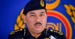 JPJ seizes two lorries after drivers, owner obstruct enforcement