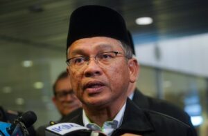Jangan terpedaya tawaran haji tanpa permit, kuota sah