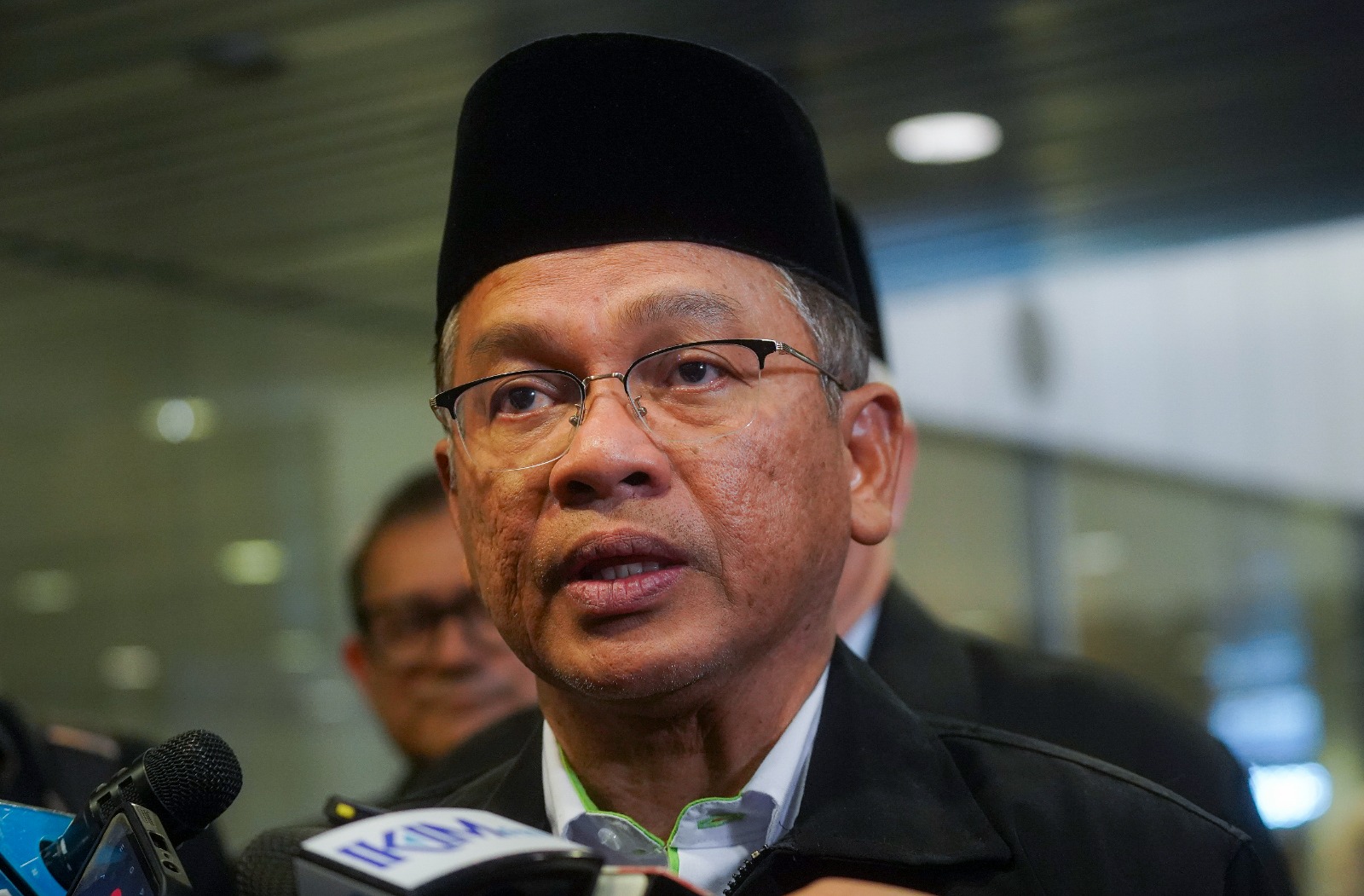 Jangan terpedaya tawaran haji tanpa permit, kuota sah