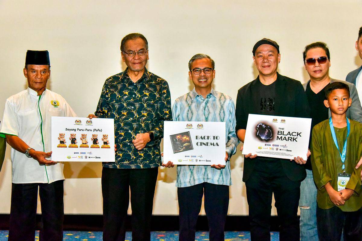 KKM, Kementerian Komunikasi lancar “The Black Mark” perangi tabiat merokok dan vaping