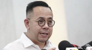 Kecam pelantikan bangsa Cina dalam ATM menghina negara