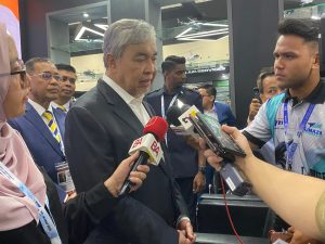 Kerajaan mahu tambah lepasan tahfiz dalam bidang aeroangkasa