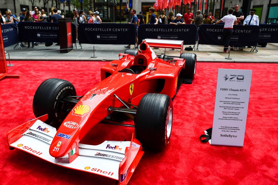 Kereta F1 Schumacher dilelong RM76.87 juta 
