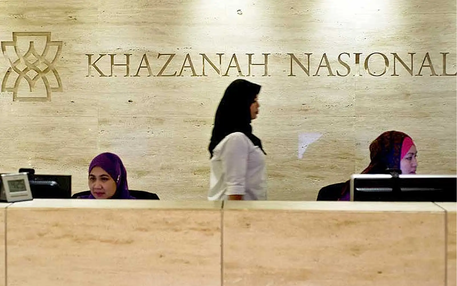 Cover Image for Power rate hike will hit middle class, says DAP man