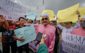 Klang villagers up in arms over columbarium project