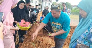 Kuala Krai crash: Husband and wife laid to rest