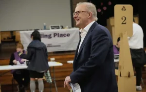 Left-leaning PM triumphs in Australian election