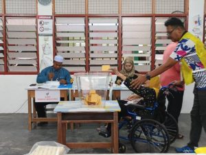 Live Blog: Voting begins in Ayer Kuning by-election