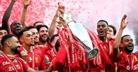 Liverpool lift Premier League trophy after Palace draw
