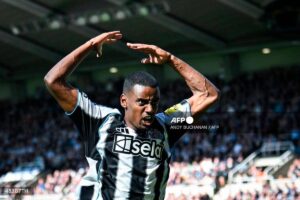Liverpool target Newcastle’s Isak in £120m transfer move