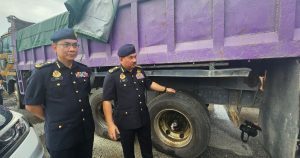 Lorry drivers deflate tyres of overloaded trucks to stop RTD from seizing them