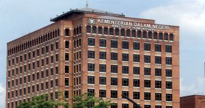 MACC detains two Home Ministry officers in citizenship bribery probe
