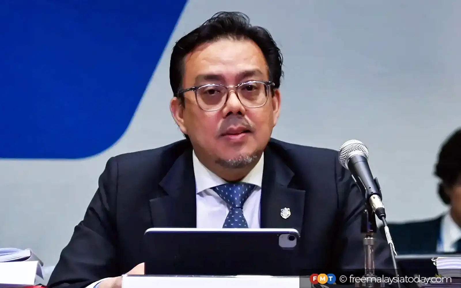 Malaysian Bar calls for probe into Klang police shootout