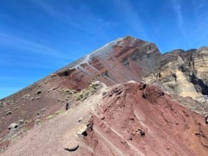 Malaysian climber injured in fall at Indonesia's Mount Rinjani, rescue efforts in progress