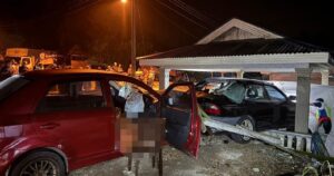 Man dies in collision with parked cars