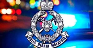 Man shot dead in car, friends bring body to Batu Kawa police station