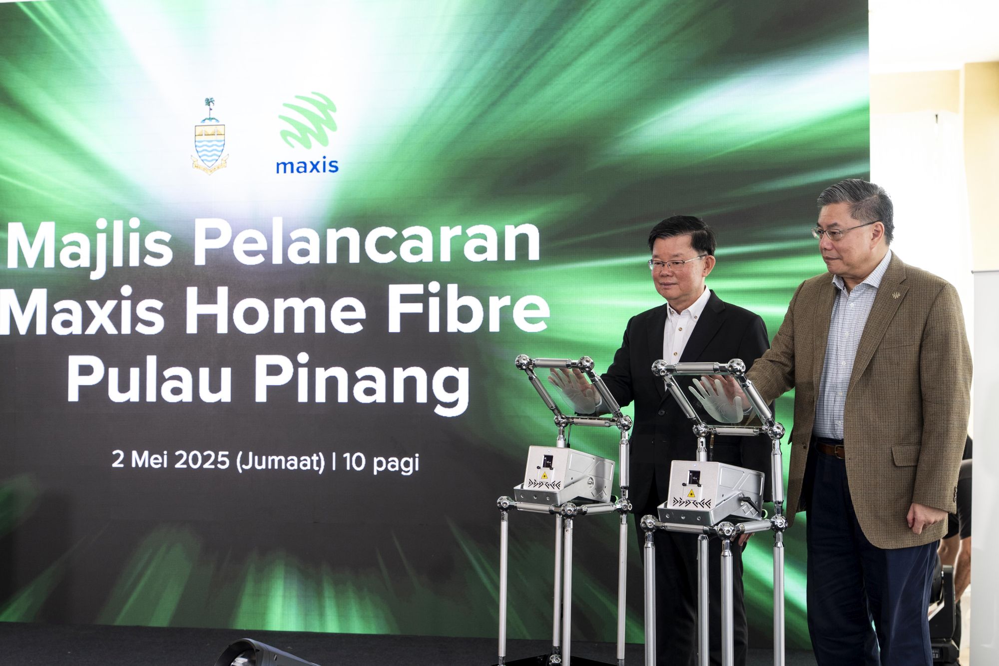 Maxis expands fibre network in Penang, covering 100K+ homes