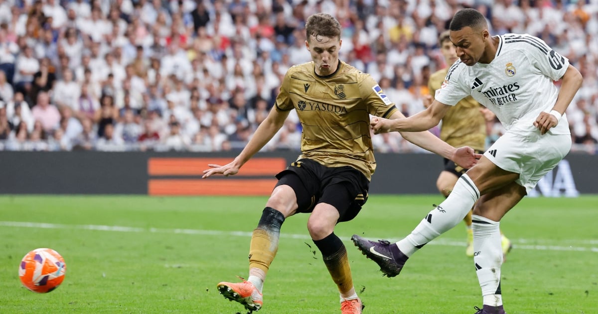 Mbappe adds a little lustre to Real season with Golden Shoe