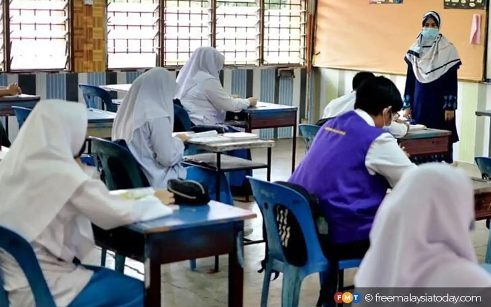 Cover Image for Women scammed out of RM140K by independent preacher