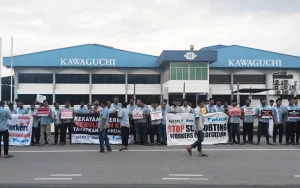 Overdue wages still unpaid, say ex-Kawaguchi workers
