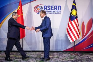 PM Anwar, Premier Li agree to enhance strategic cooperation through Asean-GCC-China Summit