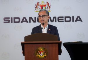 PM ingatkan jangan terlalu selesa, terus kerja untuk rakyat