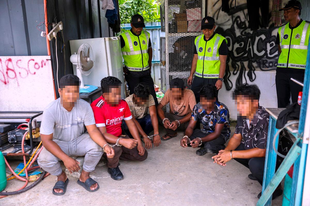 Pahang KPDN seizes 17,000 litres of diesel in Ops Tiris