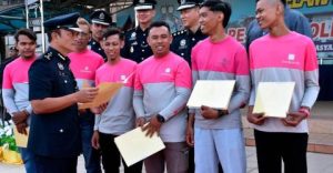 Penghantar makanan bantu polis cekup suspek kes ragut
