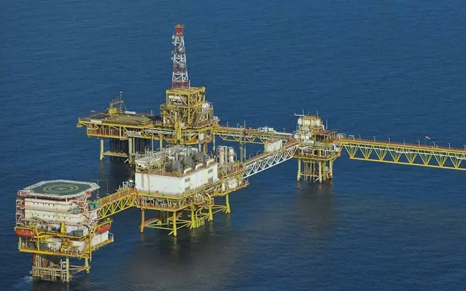 Protect Malaysia’s O&G resources in South China Sea, govt told