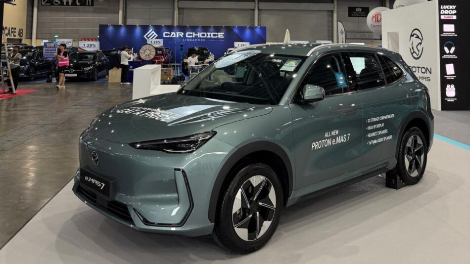 Proton Kembali Ke Pasaran Singapura – Menawarkan Kereta Elektrik Proton e.MAS7