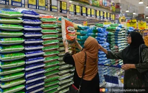 Purchase limit for 10kg local white rice raised to 5 bags